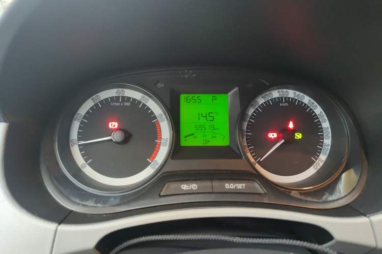 Used Skoda Fabia 2017 1.4L Automatic Car Enjoy Edition Instrument Cluster
