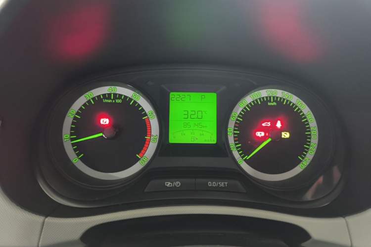 Used Skoda Fabia 2017 1.4L Automatic Car Enjoy Edition Instrument Cluster
