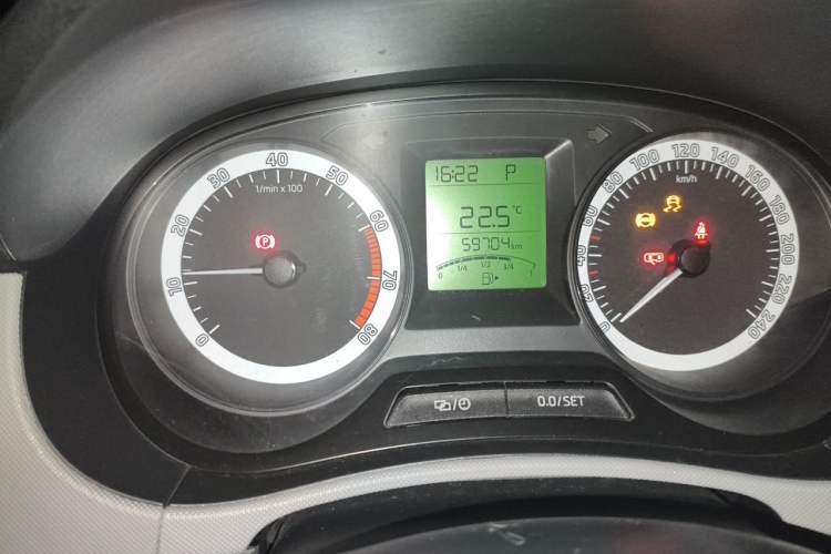 Used Skoda Fabia 2017 1.4L Automatic Car Enjoy Edition Instrument Cluster
