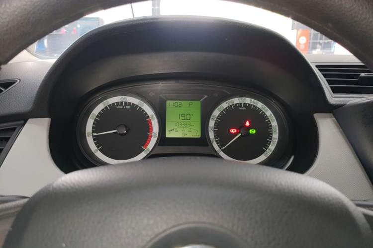 Used Skoda Fabia 2017 1.4L Automatic Car Enjoy Edition Instrument Cluster