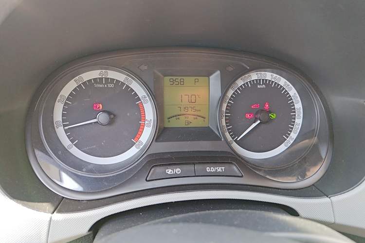 Used Skoda Fabia 2017 1.4L Automatic Car Enjoy Edition Instrument Cluster