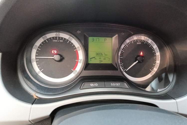 Used Skoda Fabia 2017 1.4L Automatic Car Enjoy Edition Instrument Cluster