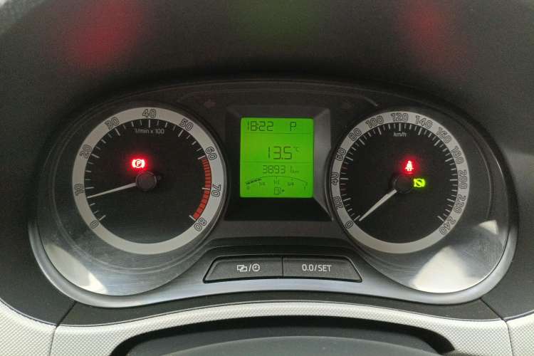 Used Skoda Fabia 2017 1.4L Automatic Car Enjoy Edition Instrument Cluster