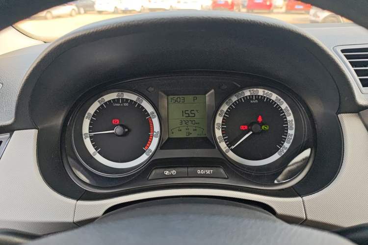 Used Skoda Fabia 2017 1.4L Automatic Car Enjoy Edition Instrument Cluster