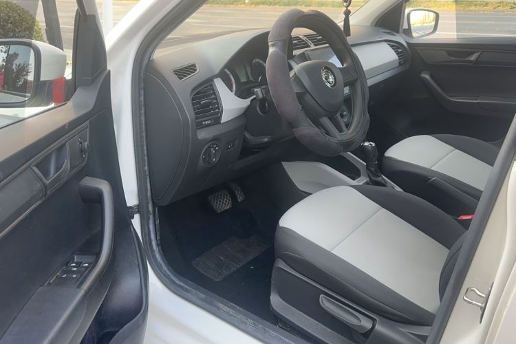 Used Skoda Fabia 2017 1.4L Automatic Car Enjoy Edition Interior 2