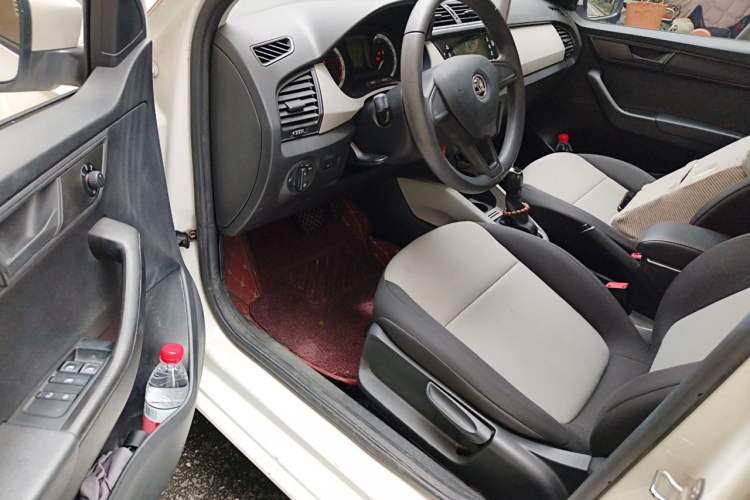 Used Skoda Fabia 2017 1.4L Automatic Car Enjoy Edition Interior 3
