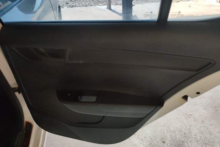 Used Skoda Fabia 2017 1.4L Automatic Car Enjoy Edition Interior 4