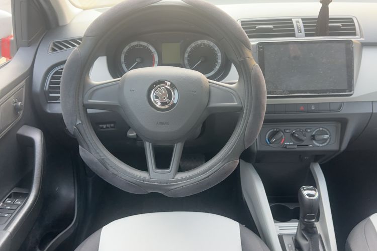 Used Skoda Fabia 2017 1.4L Automatic Car Enjoy Edition Interior 5