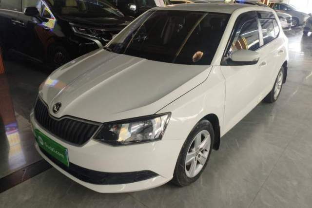 Used Skoda Fabia 2017 1.4L Automatic Car Enjoy Edition