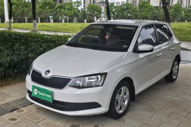 Used Skoda Fabia 2017 1.4L Automatic Car Enjoy Edition Guazi used car, China used car export, Used car for sale, Used cars, Cheapest cars for sale