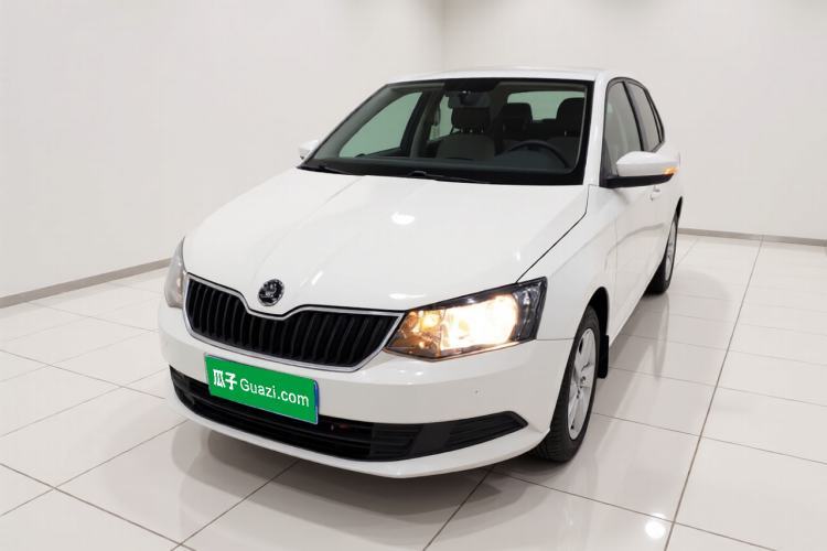 Skoda Fabia 2017 1.4L Automatic Car Enjoy Edition usata Guazi used car, China used car export, Used car for sale, Used cars, Cheapest cars for sale