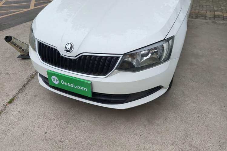 Used Skoda Fabia 2017 1.4L Automatic Car Enjoy Edition Left Front Headlight