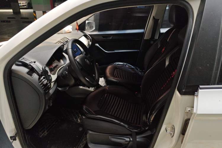 Used Skoda Fabia 2017 1.4L Automatic Car Enjoy Edition Left Front Seat