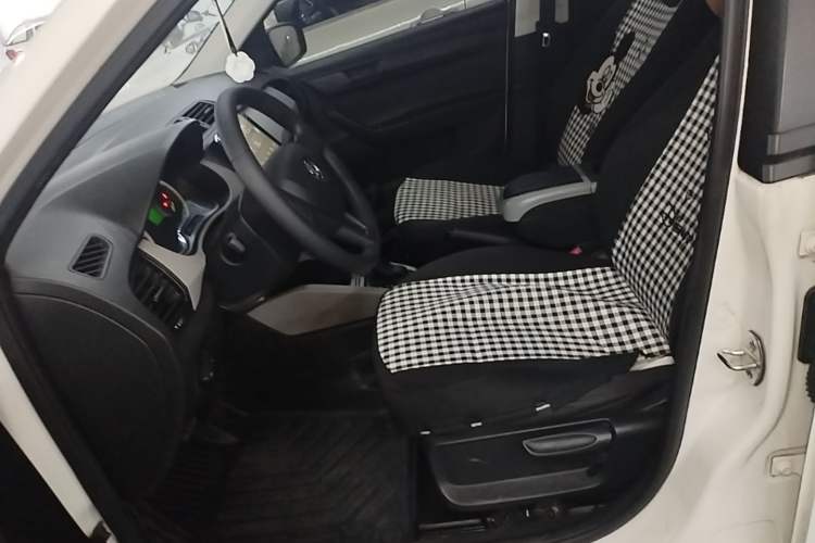Used Skoda Fabia 2017 1.4L Automatic Car Enjoy Edition Left Front Seat