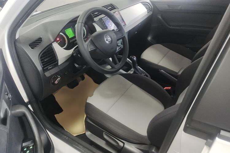 Used Skoda Fabia 2017 1.4L Automatic Car Enjoy Edition Left Front Seat