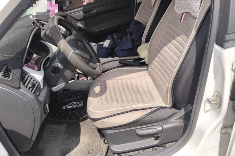 Used Skoda Fabia 2017 1.4L Automatic Front-Drive Model Left Front Seat