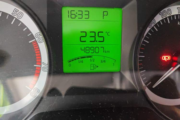 Used Skoda Fabia 2017 1.4L Automatic Car Enjoy Edition Odometer Close Up