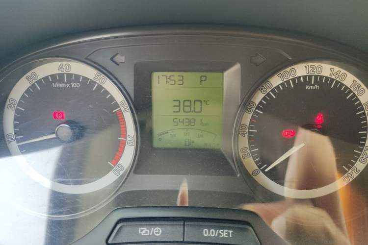 Used Skoda Fabia 2017 1.4L Automatic Car Enjoy Edition Odometer Close Up