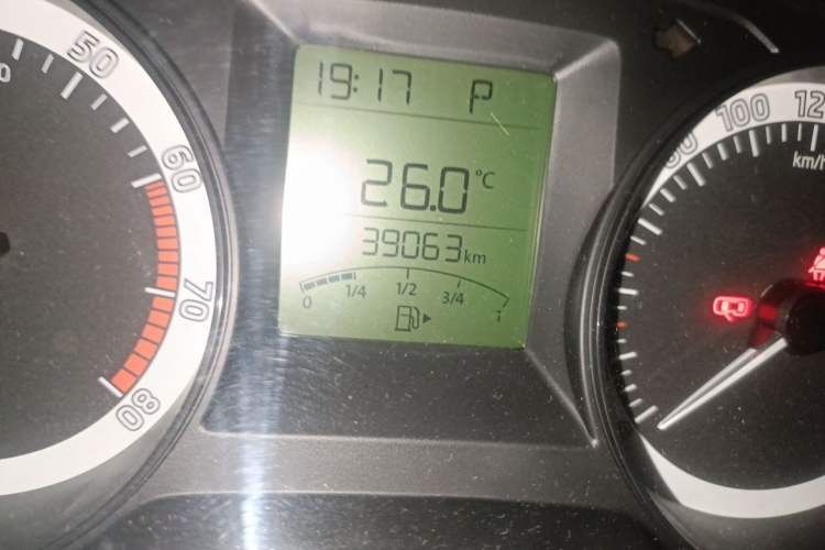 Used Skoda Fabia 2017 1.4L Automatic Car Enjoy Edition Odometer Close Up