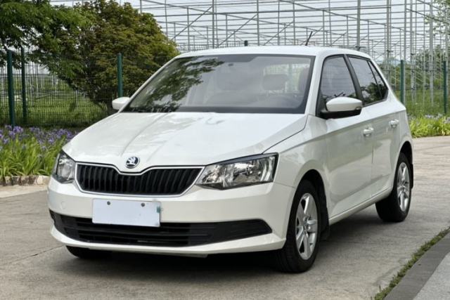 Used Skoda Fabia 2017 1.4L Automatic Car Enjoy Edition