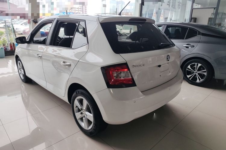 Used Skoda Fabia 2017 1.4L Automatic Car Enjoy Edition Rear Left 45 Deg