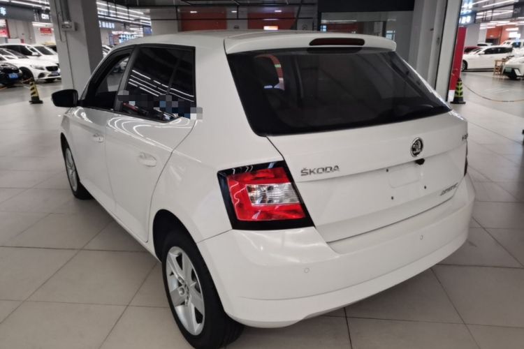 Used Skoda Fabia 2017 1.4L Automatic Car Enjoy Edition Rear Left 45 Deg
