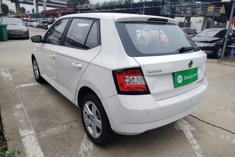 Used Skoda Fabia 2017 1.4L Automatic Car Enjoy Edition Rear Left 45 Deg