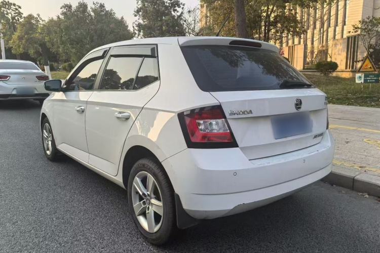 Used Skoda Fabia 2017 1.4L Automatic Car Enjoy Edition Rear Left 45 Deg