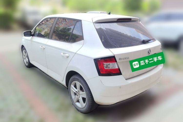 Used Skoda Fabia 2017 1.4L Automatic Car Enjoy Edition Rear Left 45 Deg