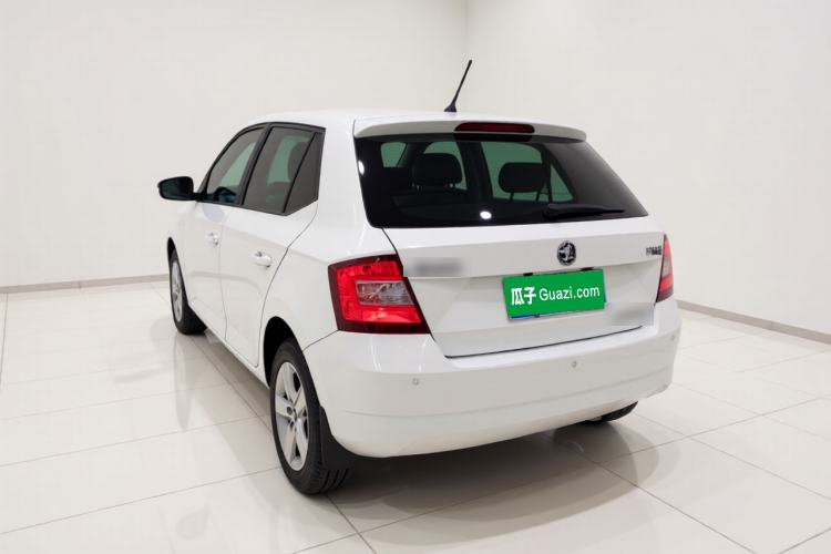 Used Skoda Fabia 2017 1.4L Automatic Car Enjoy Edition Rear Left 45 Deg