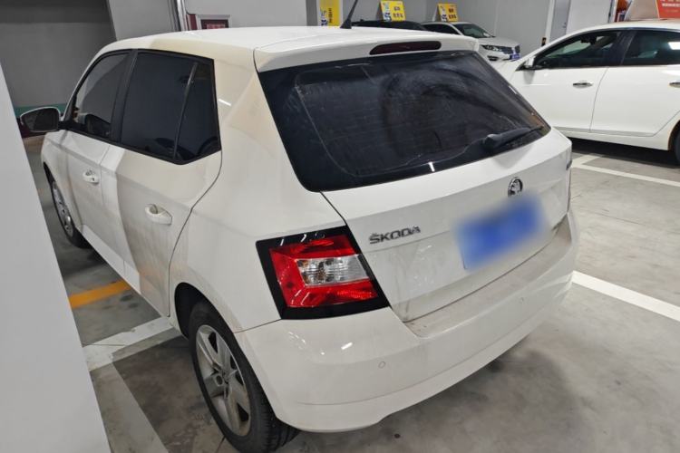 Used Skoda Fabia 2017 1.4L Automatic Car Enjoy Edition Rear Left 45 Deg