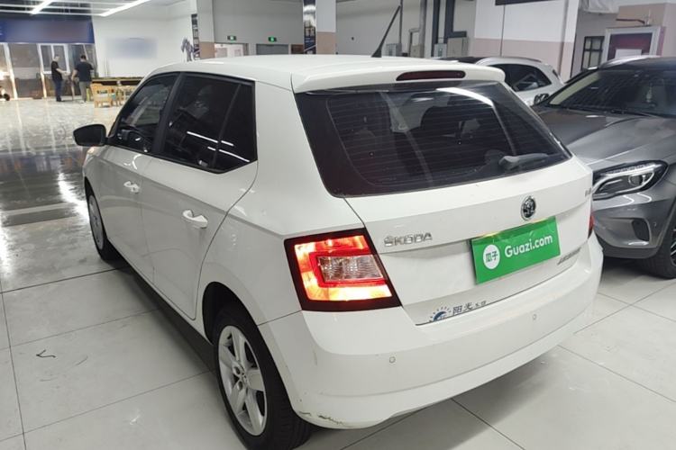 Used Skoda Fabia 2017 1.4L Automatic Car Enjoy Edition Rear Left 45 Deg