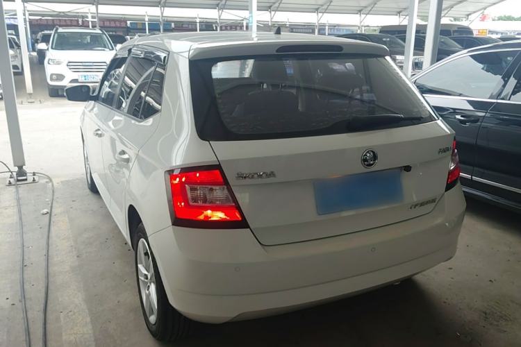 Used Skoda Fabia 2017 1.4L Automatic Car Enjoy Edition Rear Left 45 Deg