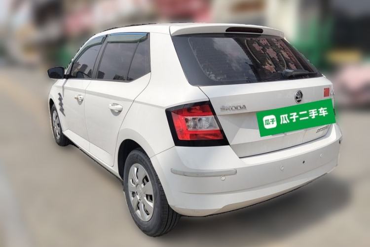 Used Skoda Fabia 2017 1.4L Automatic Front-Drive Model Rear Left 45 Deg