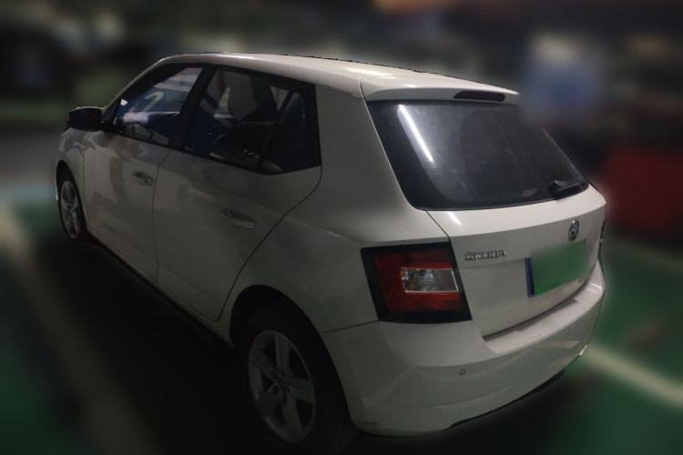Used Skoda Fabia 2017 1.4L Automatic Car Enjoy Edition Rear Left 45 Deg