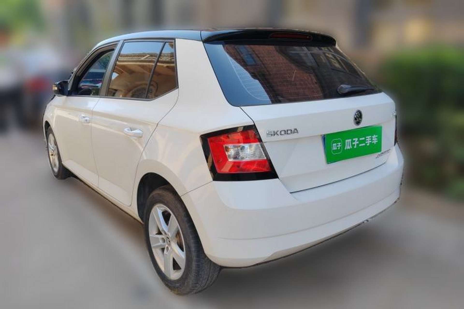 Used Skoda Fabia 2017 1.4L Automatic Front-Drive Model Rear Left 45 Deg