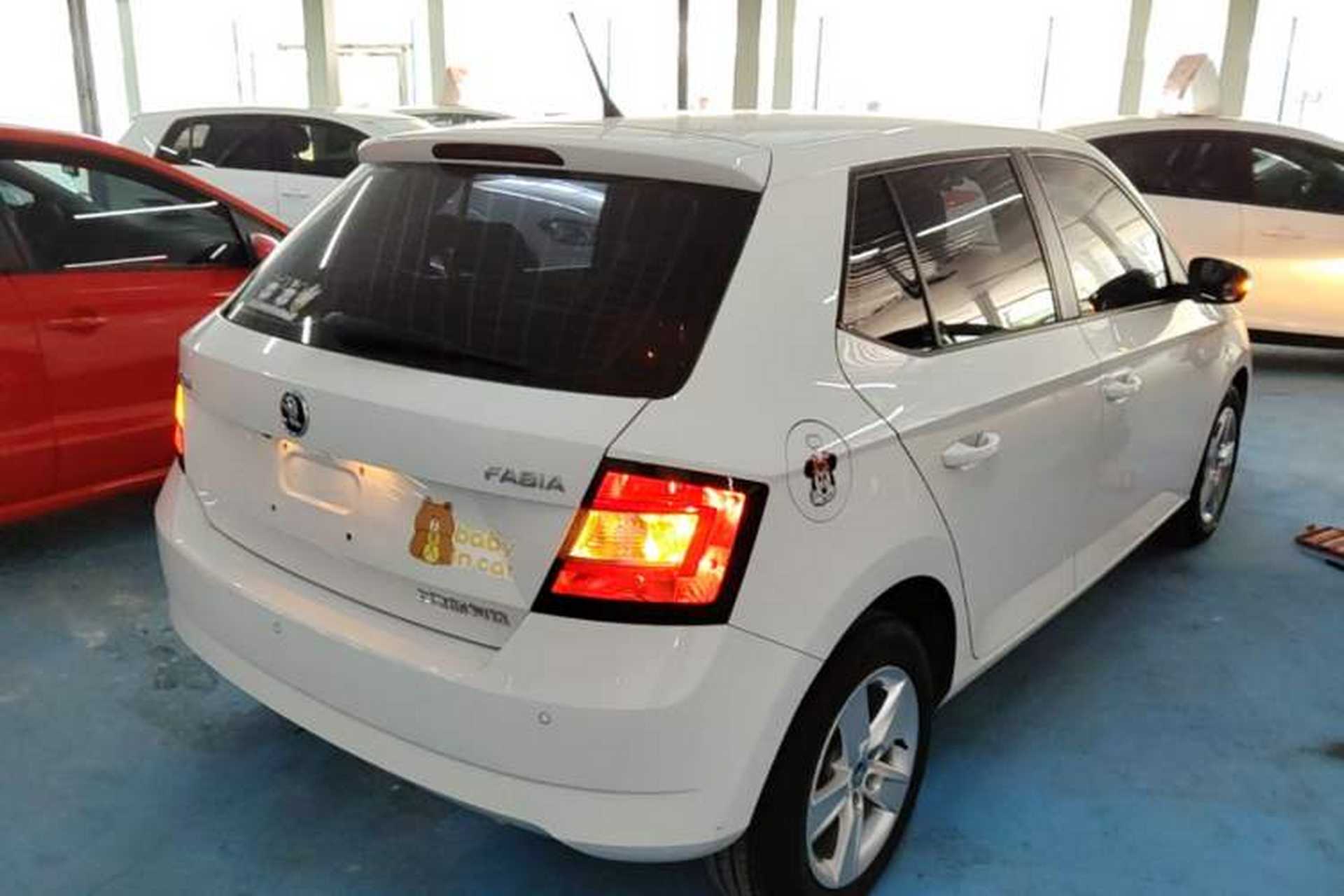 Used Skoda Fabia 2017 1.4L Automatic Car Enjoy Edition Rear Right 45 Deg