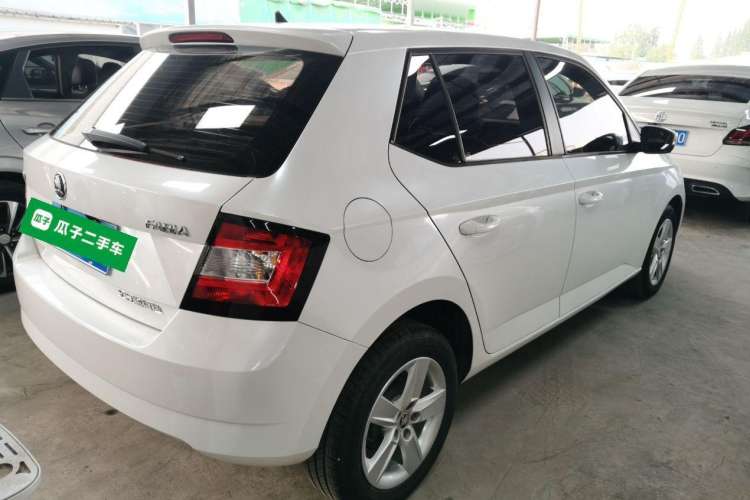 Used Skoda Fabia 2017 1.4L Automatic Car Enjoy Edition Rear Right 45 Deg