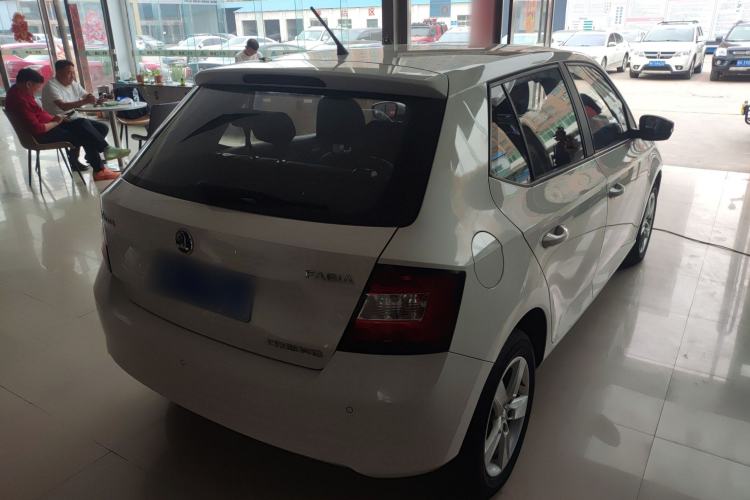 Used Skoda Fabia 2017 1.4L Automatic Car Enjoy Edition Rear Right 45 Deg