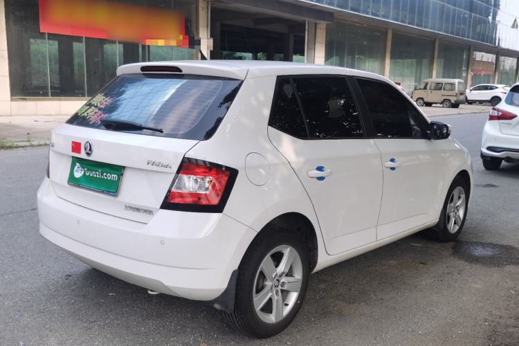 Used Skoda Fabia 2017 1.4L Automatic Car Enjoy Edition Rear Right 45 Deg