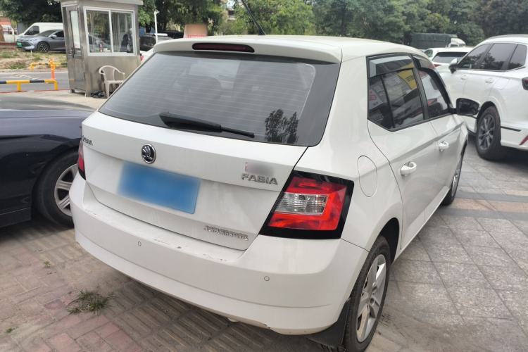 Used Skoda Fabia 2017 1.4L Automatic Car Enjoy Edition Rear Right 45 Deg