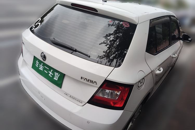 Used Skoda Fabia 2017 1.4L Automatic Car Enjoy Edition Rear Right 45 Deg