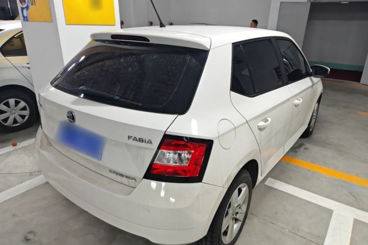 Used Skoda Fabia 2017 1.4L Automatic Car Enjoy Edition Rear Right 45 Deg