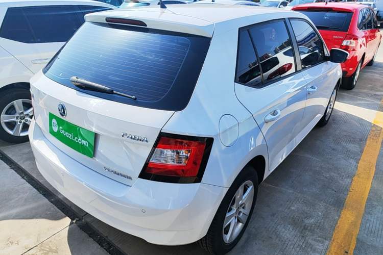 Used Skoda Fabia 2017 1.4L Automatic Car Enjoy Edition Rear Right 45 Deg