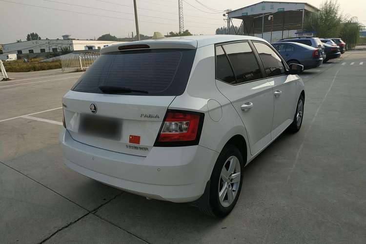 Used Skoda Fabia 2017 1.4L Automatic Car Enjoy Edition Rear Right 45 Deg
