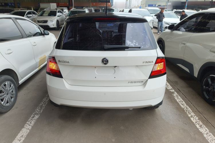 Used Skoda Fabia 2017 1.6L Automatic Sport Edition Rear