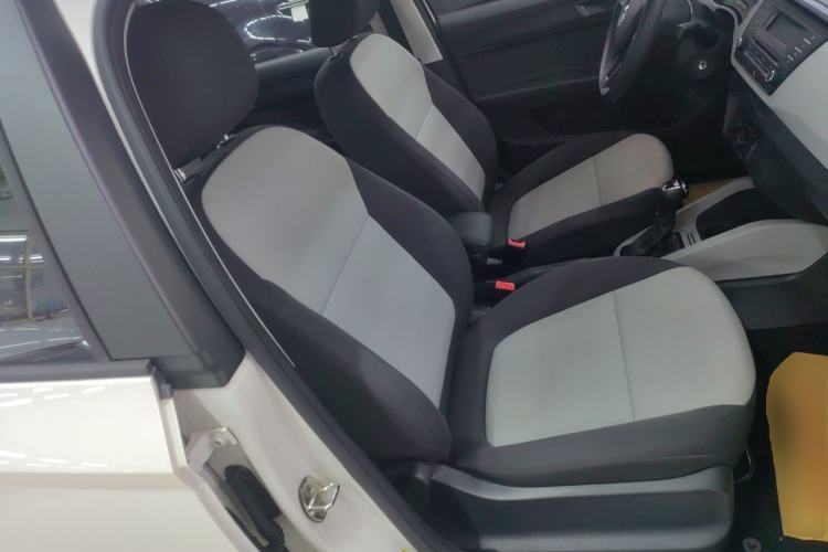 Used Skoda Fabia 2017 1.4L Automatic Car Enjoy Edition Right Front Seat