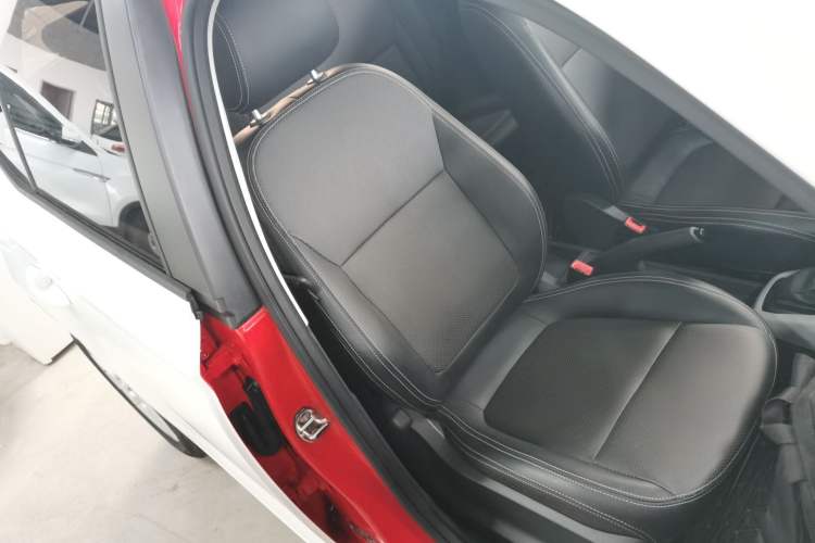 Used Skoda Fabia 2017 1.4L Automatic Car Enjoy Edition Right Front Seat