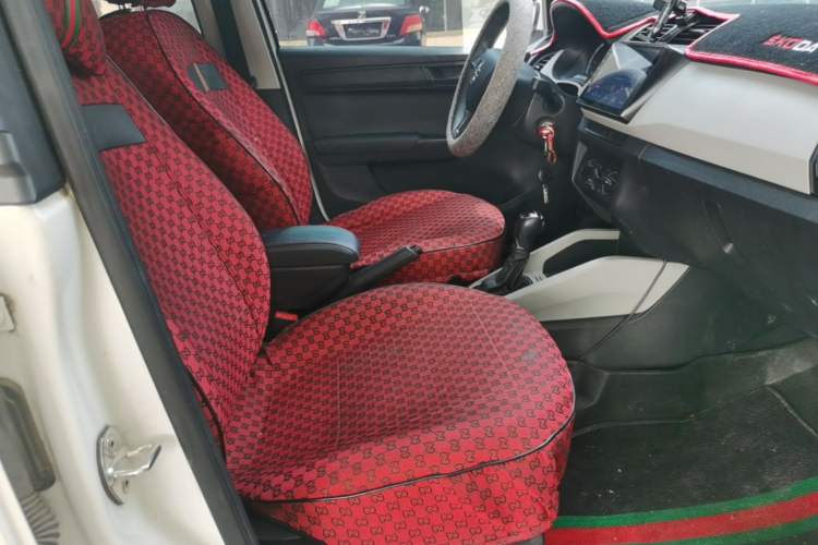 Used Skoda Fabia 2017 1.4L Automatic Car Enjoy Edition Right Front Seat