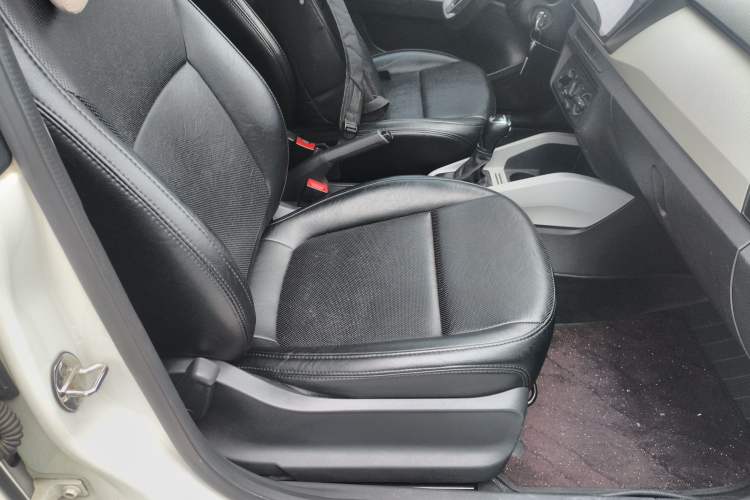 Used Skoda Fabia 2017 1.4L Automatic Car Enjoy Edition Right Front Seat